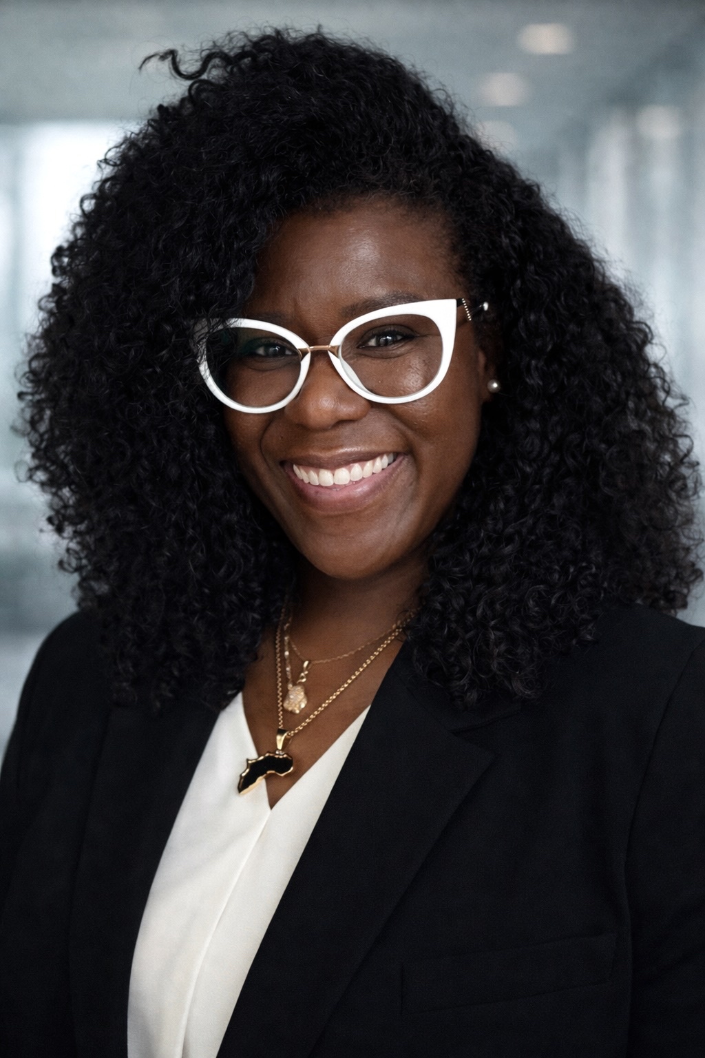 Shene'e Howell, MBA — Founder & CEO of TrueHowell Tech Solutions